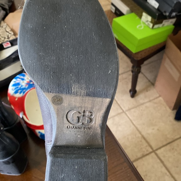 Gianni bini black western style booties. Well loved! - Picture 4 of 9